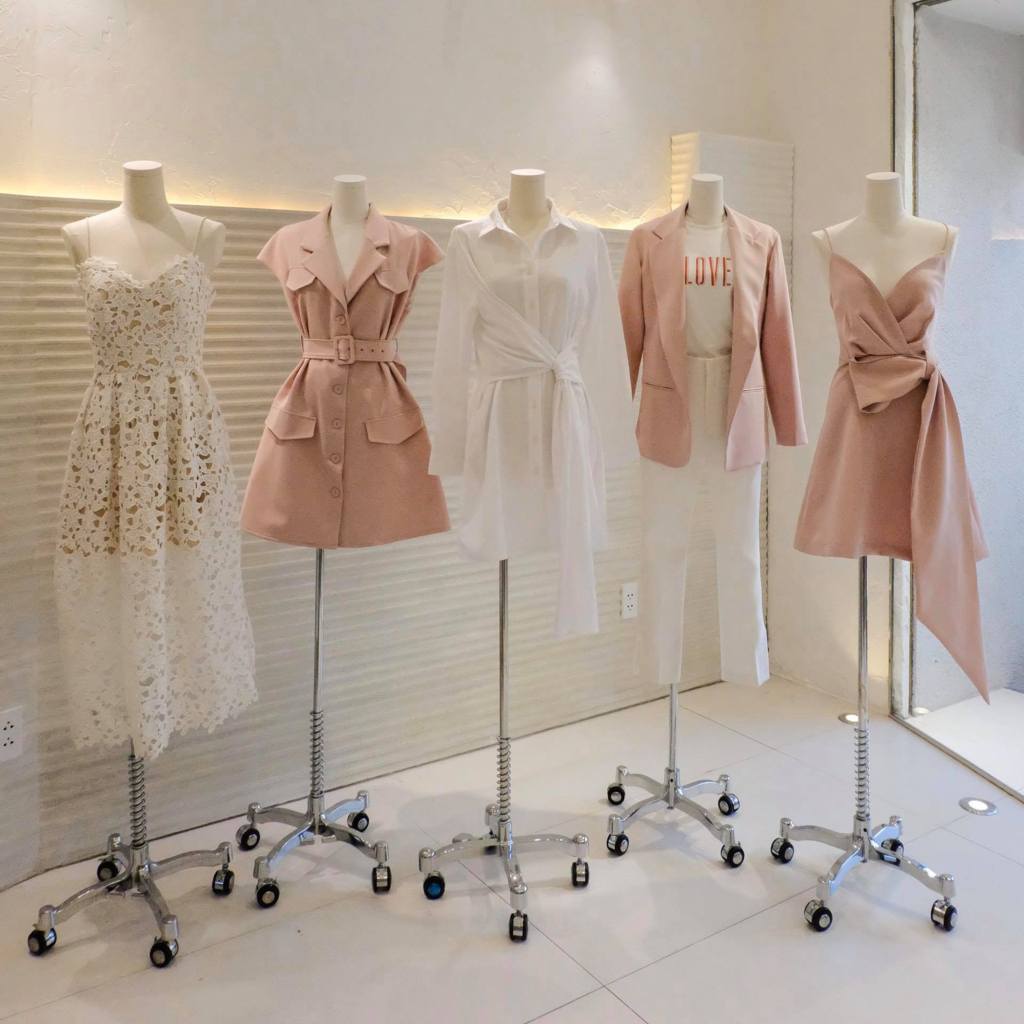 Quần Jean - Chân Váy Jean thiết kế độc quyền | Thương hiệu H&H Luxury Thời  trang Việt Nam